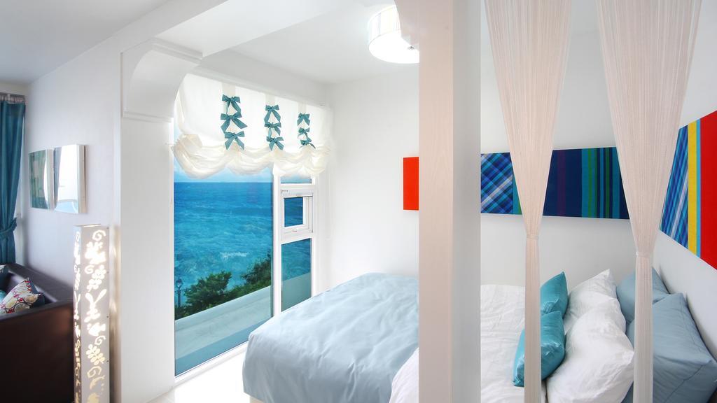 Blue & White Pension نامهاي المظهر الخارجي الصورة